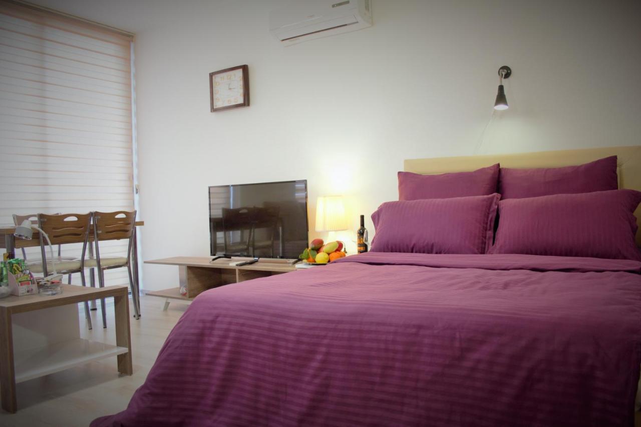 Uptown Holiday App & Pool Daily Rental Contactless Check In & Check Out Famagusta  Eksteriør billede