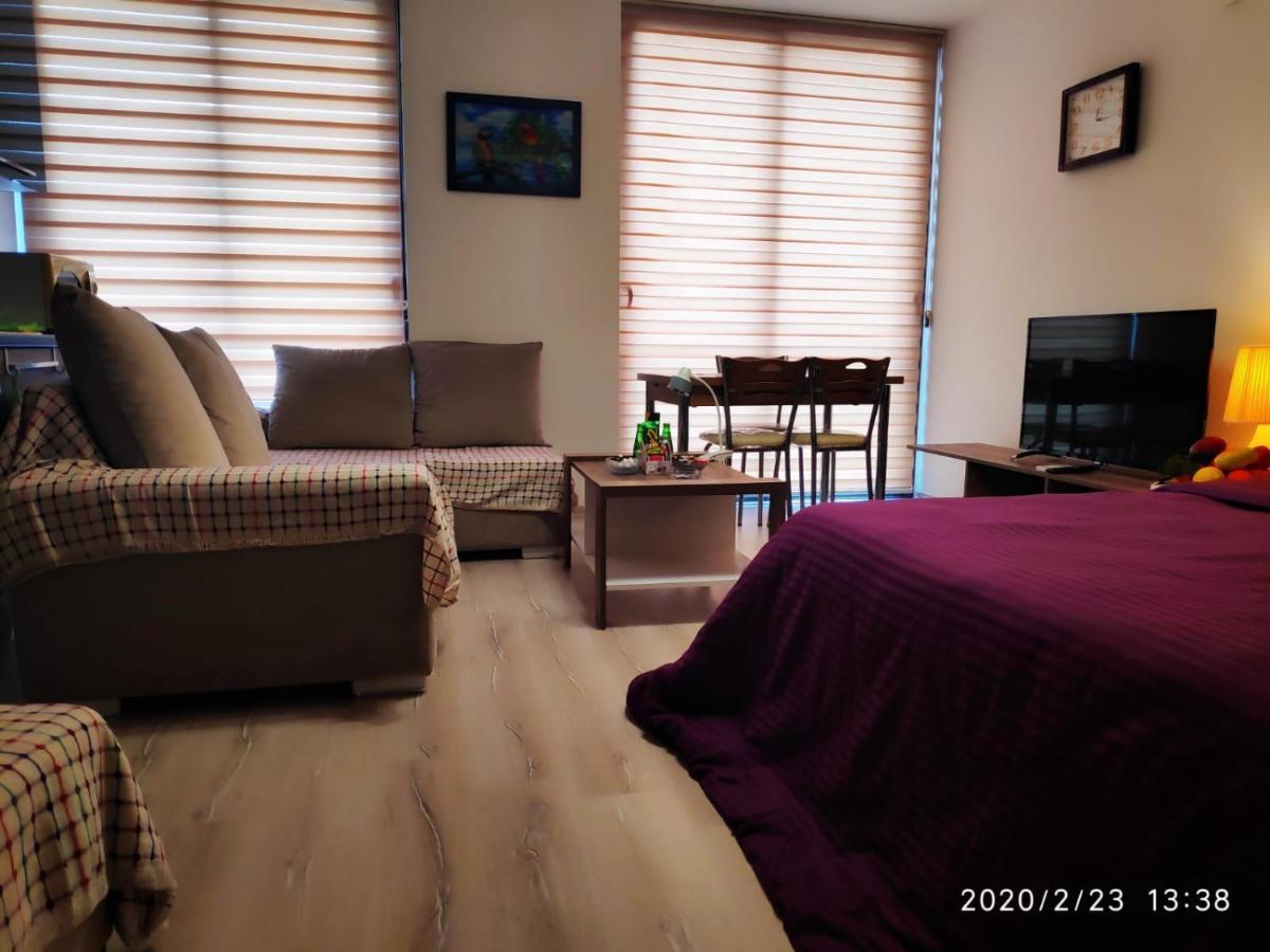 Uptown Holiday App & Pool Daily Rental Contactless Check In & Check Out Famagusta  Eksteriør billede