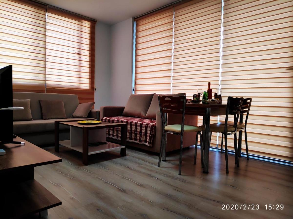 Uptown Holiday App & Pool Daily Rental Contactless Check In & Check Out Famagusta  Eksteriør billede
